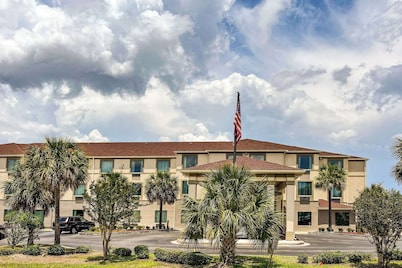 Comfort Inn & Suites Panama City North