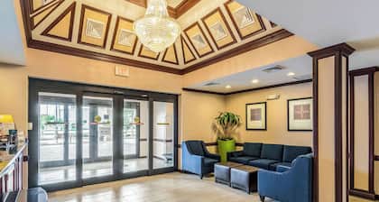 Comfort Inn & Suites Panama City North