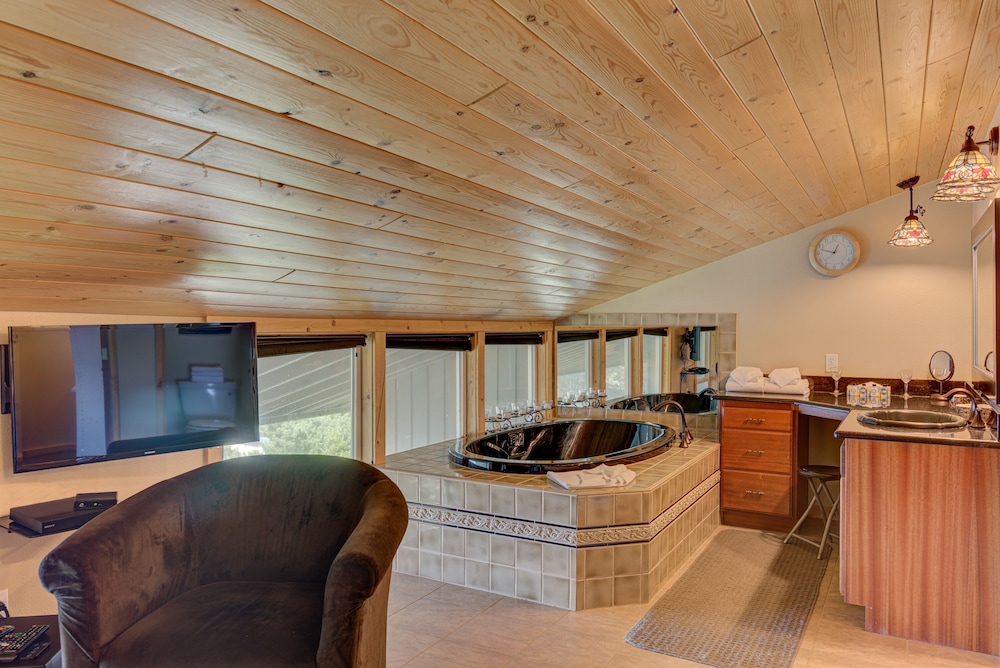 Inn At Otter Crest by null