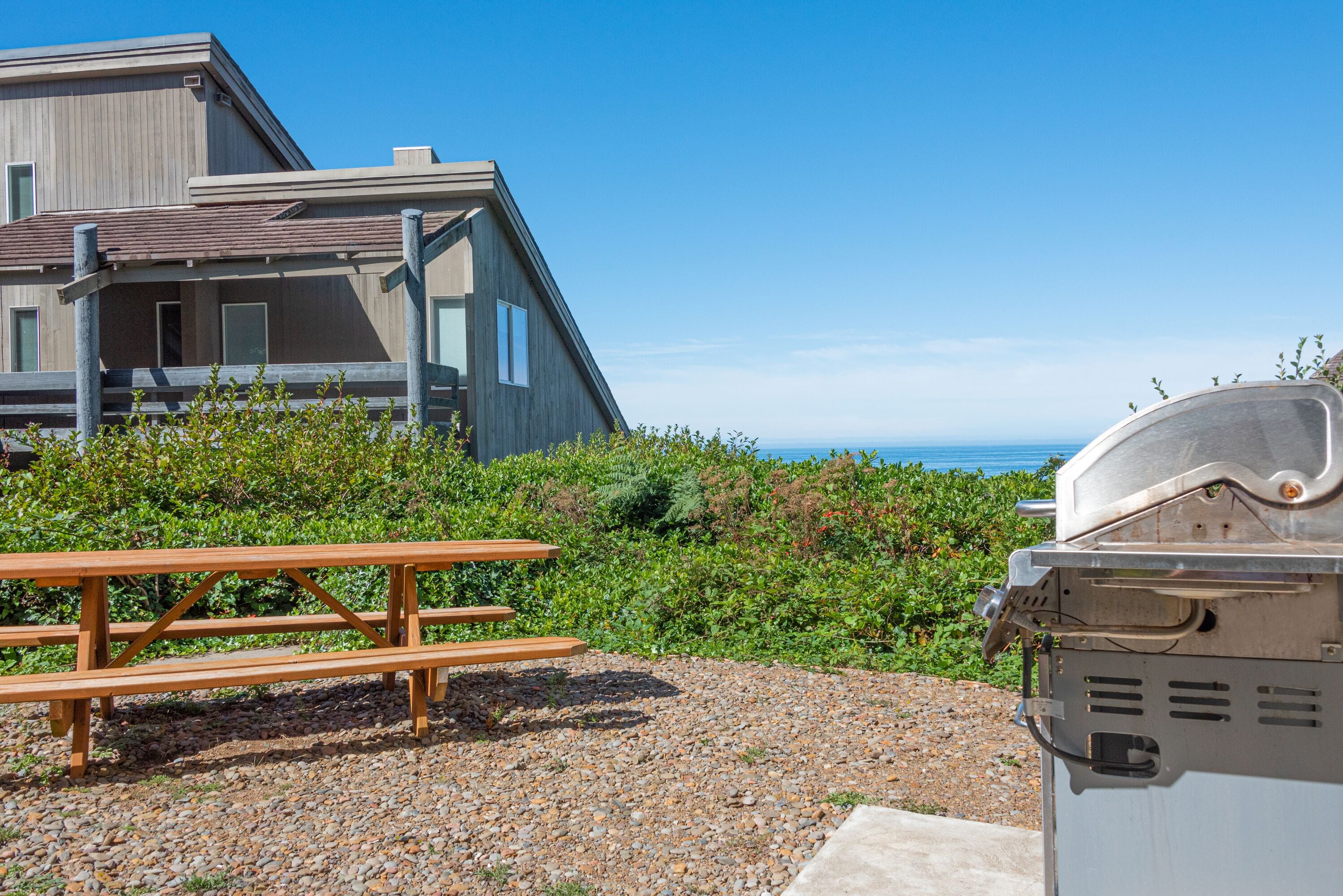 BBQ/picnic area