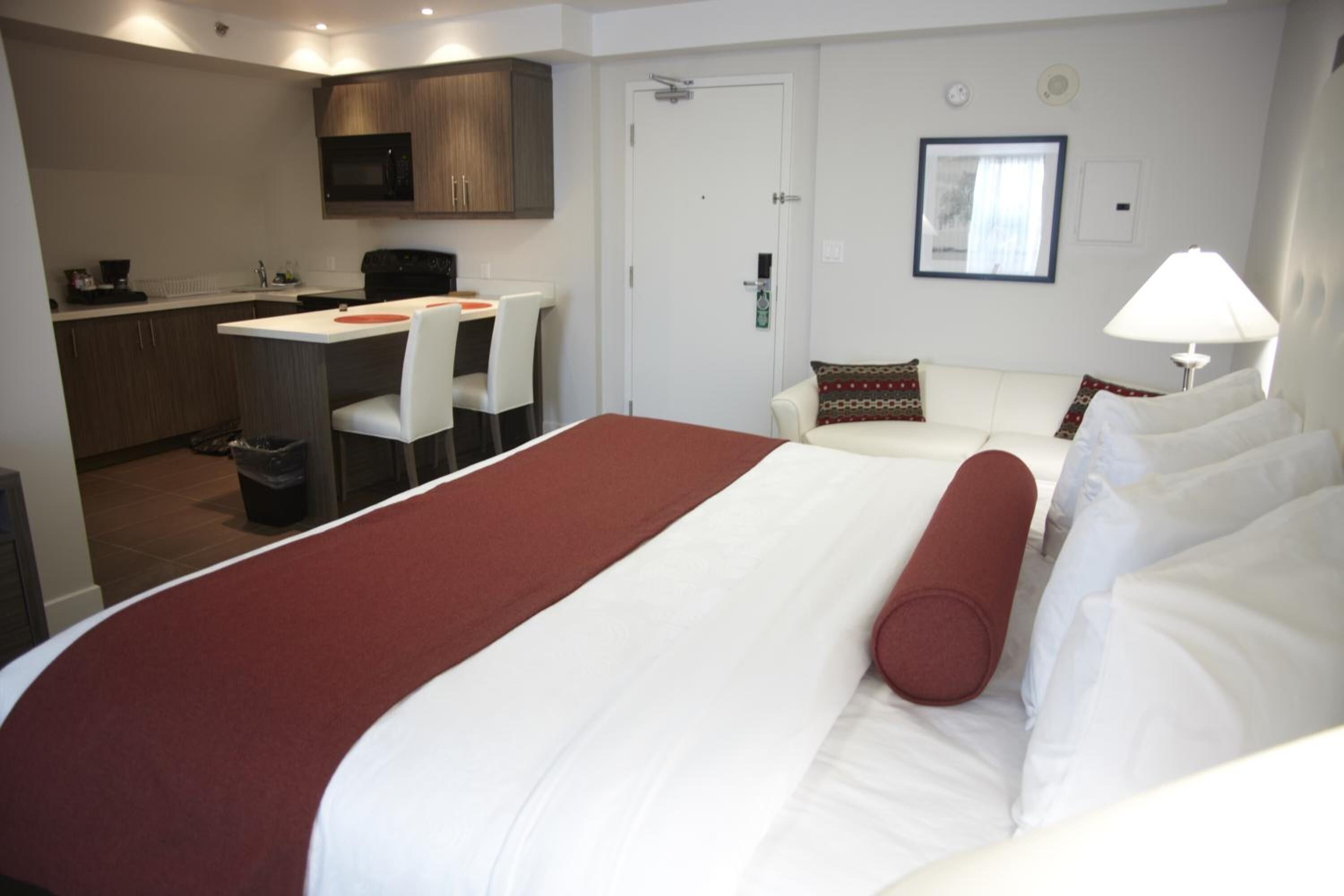 in-room safe, desk, iron/ironing board, cots/infant beds