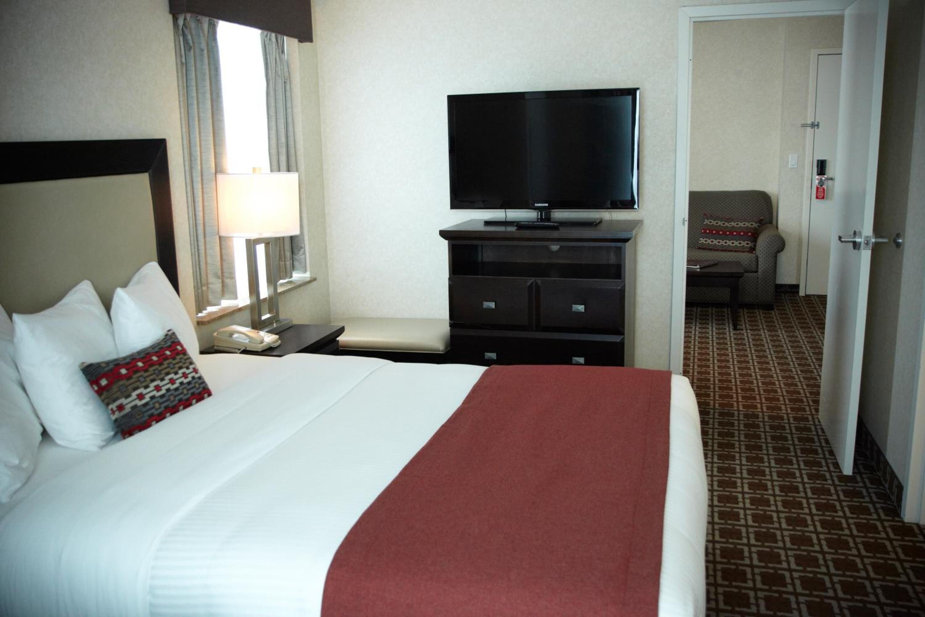 Photo - Admiral Inn Mississauga