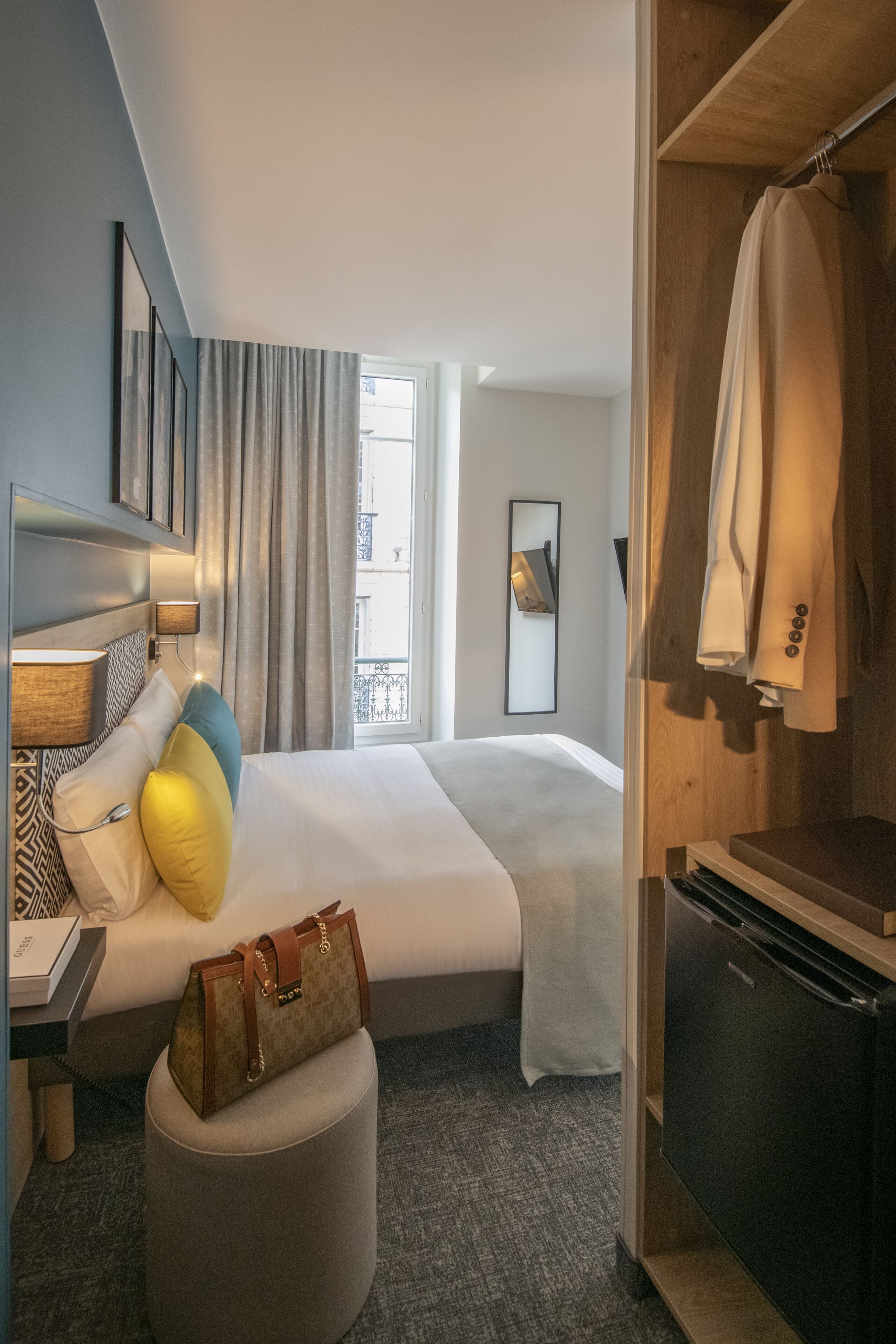 Minibar, individuelt dekorert, individuelt innredet og skrivebord