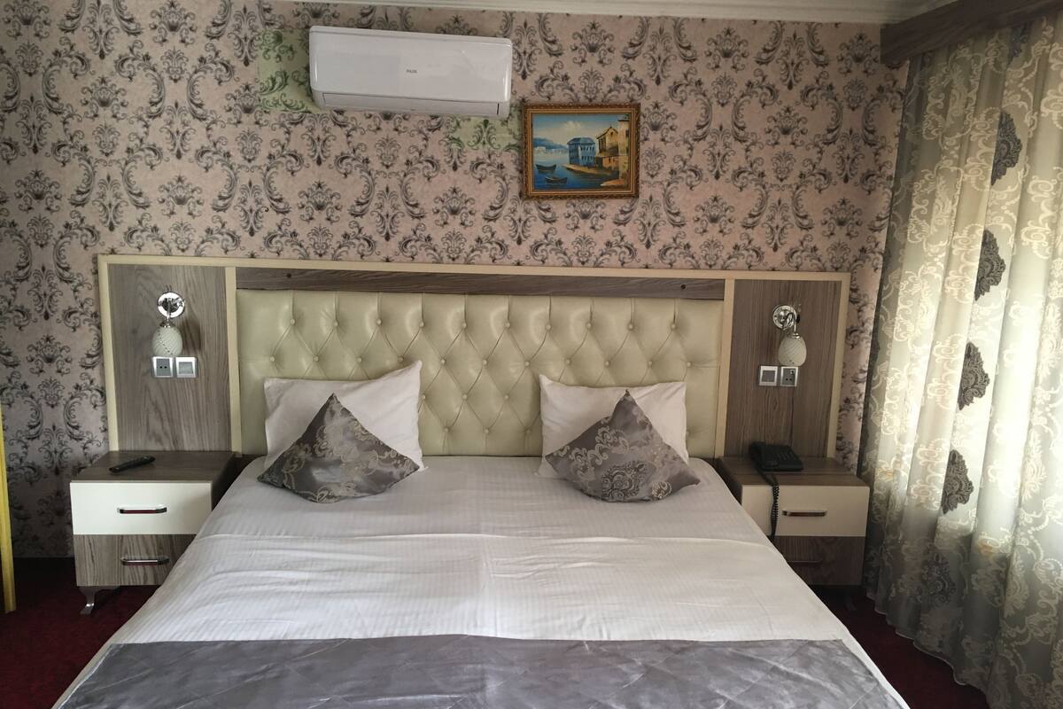 Economy Single Room | Premium bedding, down duvets, minibar, in-room safe