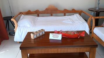 Exclusive Bungalow, Private Pool | Egyptian cotton sheets, premium bedding, Select Comfort beds