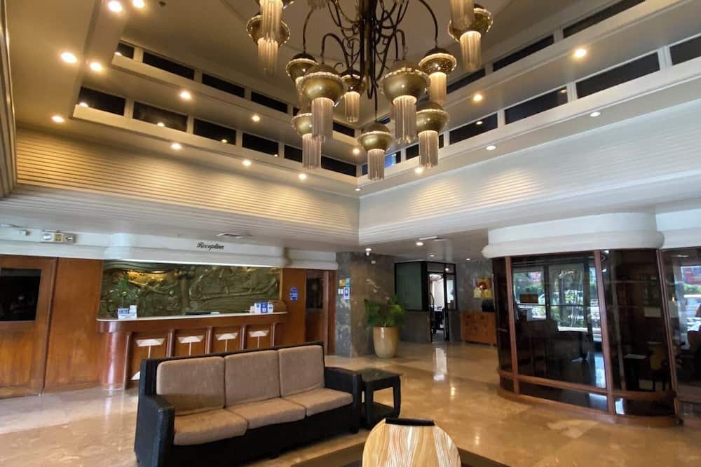 Copacabana Apartment Hotel