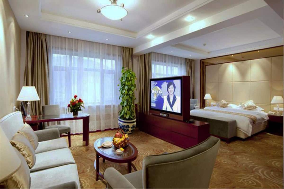 Phòng Suite Deluxe, 1 giường cỡ king | Phòng khách
