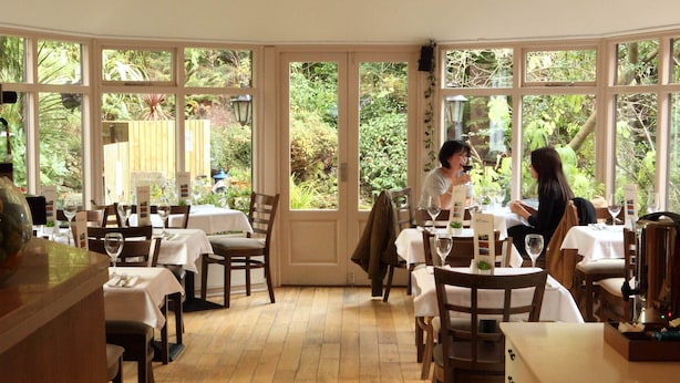 Daily full breakfast for a fee - Tunbridge Wells Retreat (Royal Tunbridge Wells)