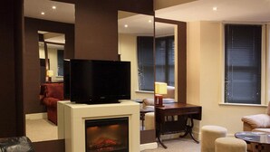 Bar (on property) - Tunbridge Wells Retreat (Royal Tunbridge Wells)