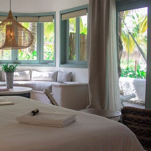 Egyptian cotton sheets, premium bedding, down duvets, pillow-top beds - Ser Casasandra Boutique Hotel (Isla Holbox)