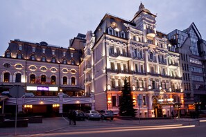 Exterior - Opera Hotel (Kyiv)