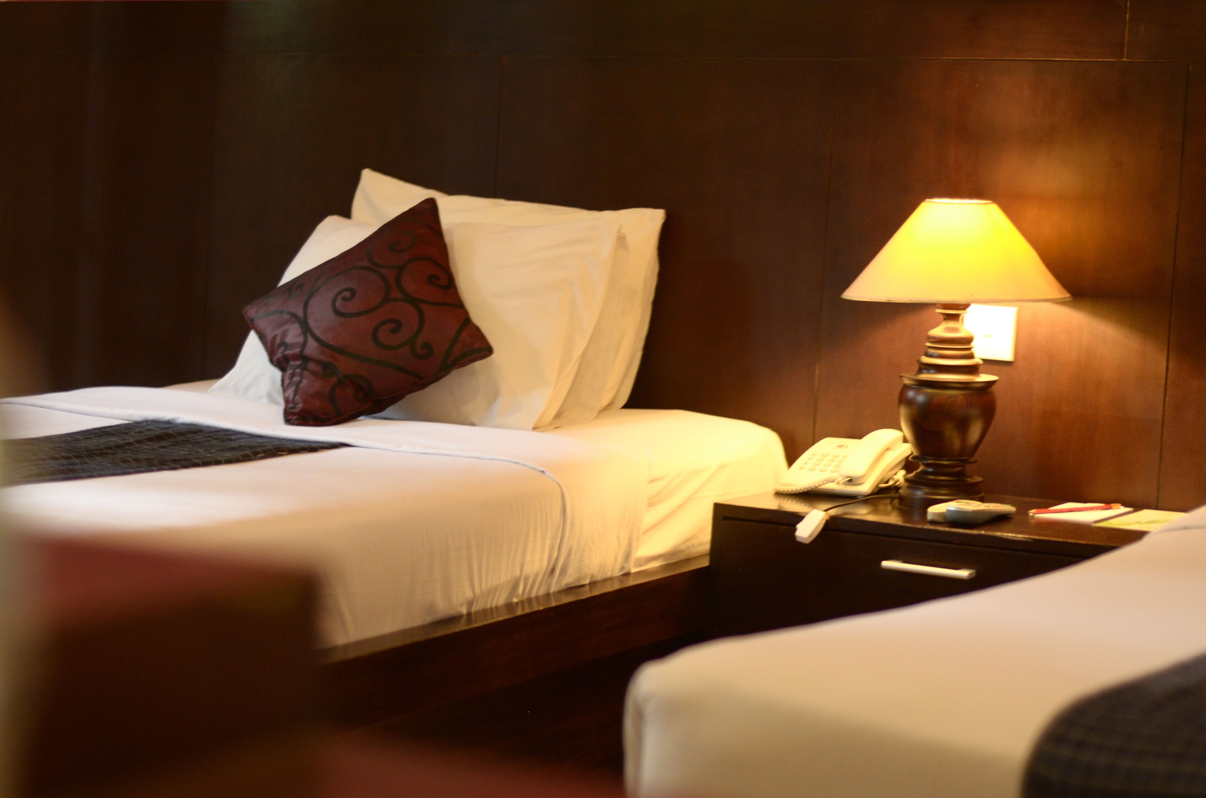Superior Twin Room | In-room safe, desk, blackout drapes, free cribs/infant beds