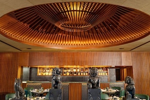 3 restaurants; breakfast, lunch, dinner, and brunch served - The Westin Sohna Resort & Spa (Sohna)