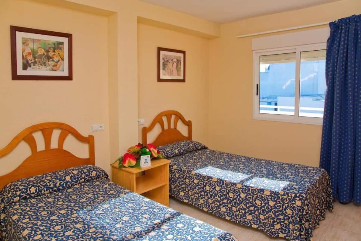 1 bedroom, hypo-allergenic bedding, individually decorated