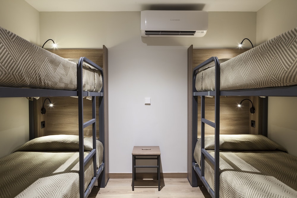 Estudios Benidorm by null