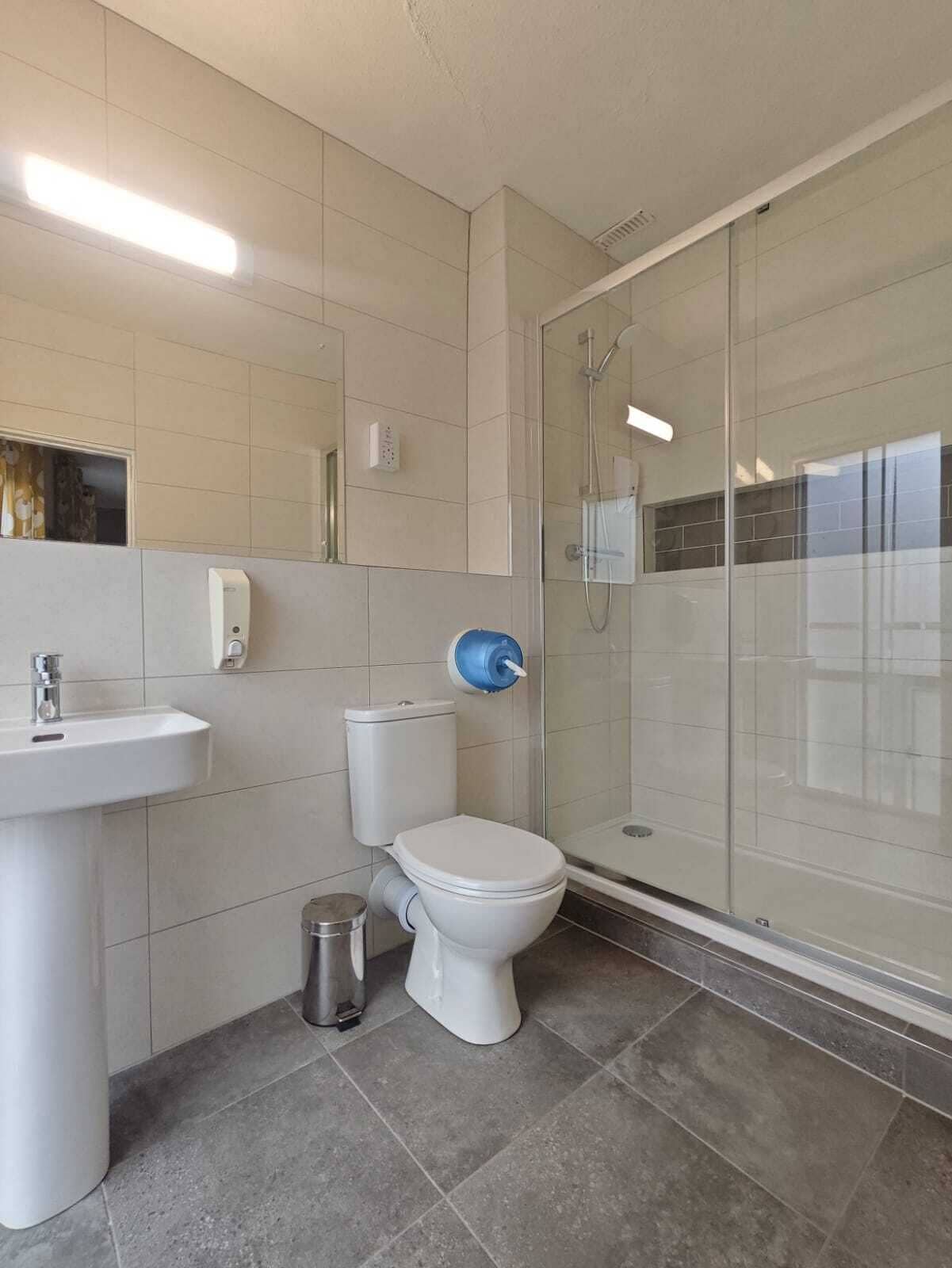 Literie de qualité supérieure, décoration personnalisée