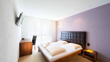 Literie de qualité supérieure, bureau, chambres insonorisées