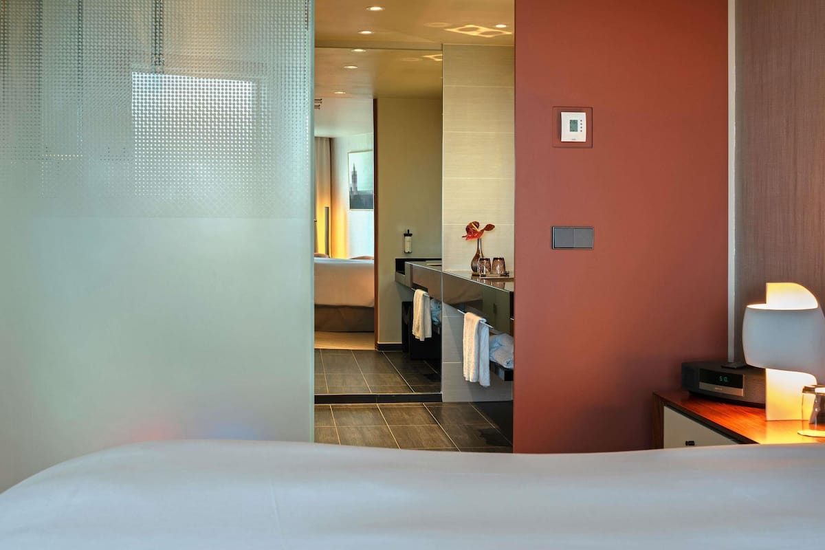 1 habitación y ropa de cama de alta calidad