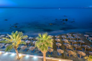 Private beach nearby, sun loungers, beach umbrellas, beach towels - Corissia Princess Hotel (Apokoronas)