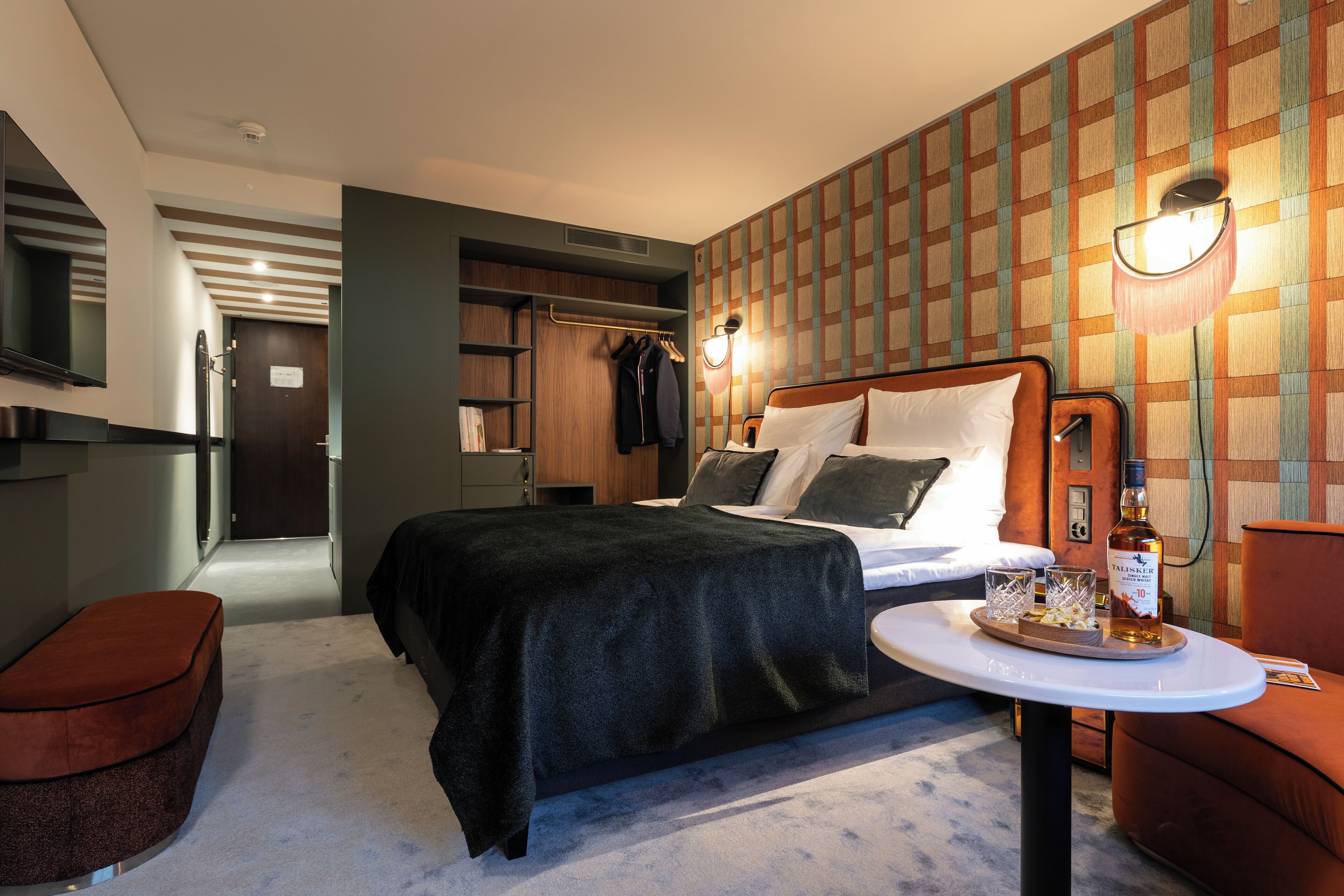 comfort signature double room | hypo-allergenic bedding, down duvets, free minibar, in-room safe