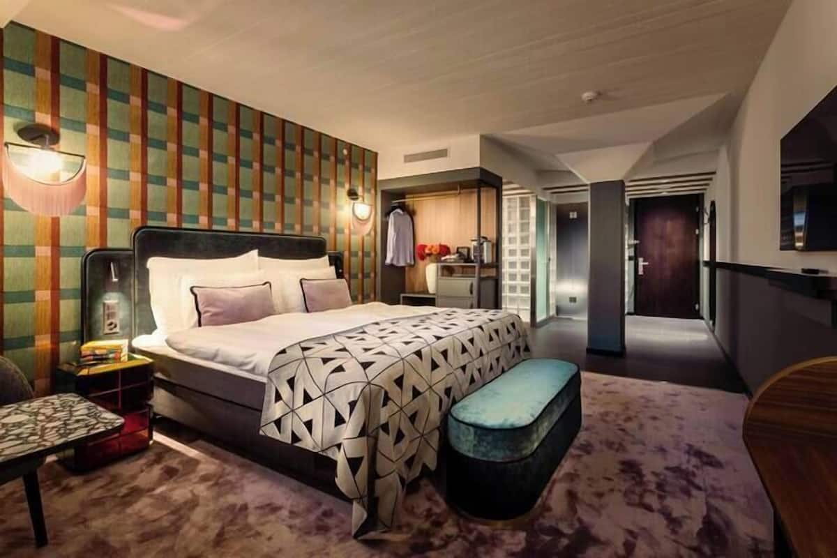 Triple Bed Room | 低過敏寢具、羽絨被、免費迷你吧、客房內保險箱