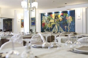 每日付費供應歐陸早餐