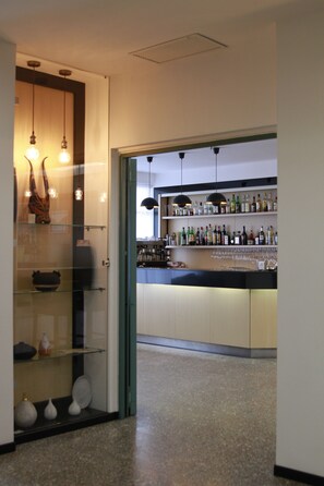 Bar (in der Unterkunft)