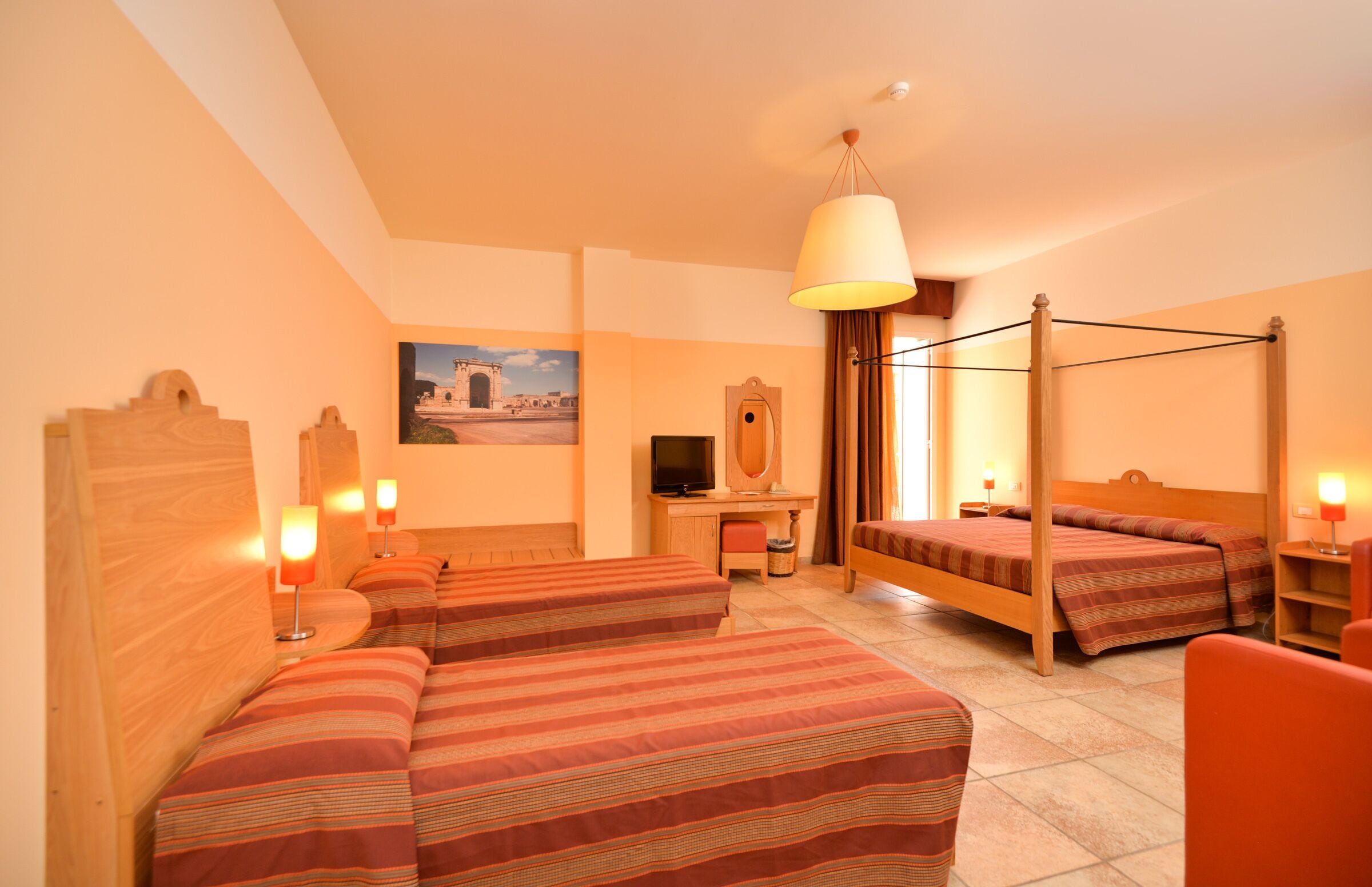 quadruple room | minibar, desk, blackout curtains, soundproofing