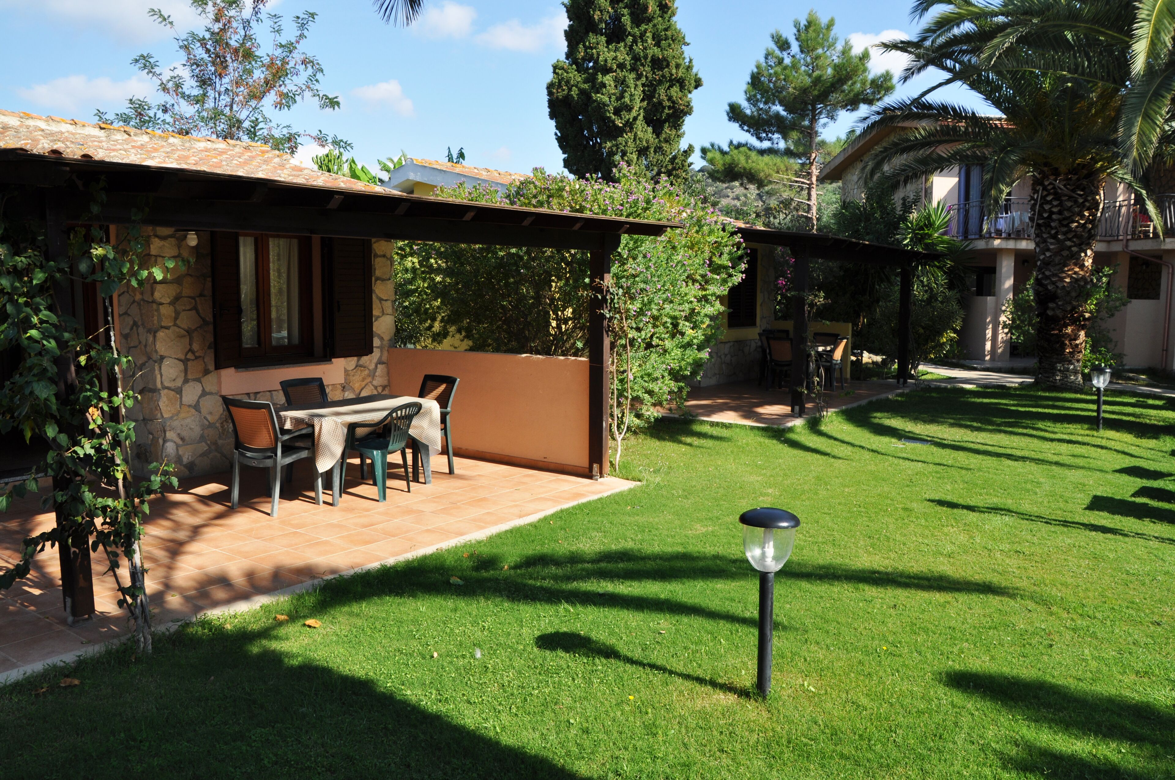 bungalow, 2 bedrooms, kitchenette | 1 bedroom, premium bedding, pillow-top beds, in-room safe