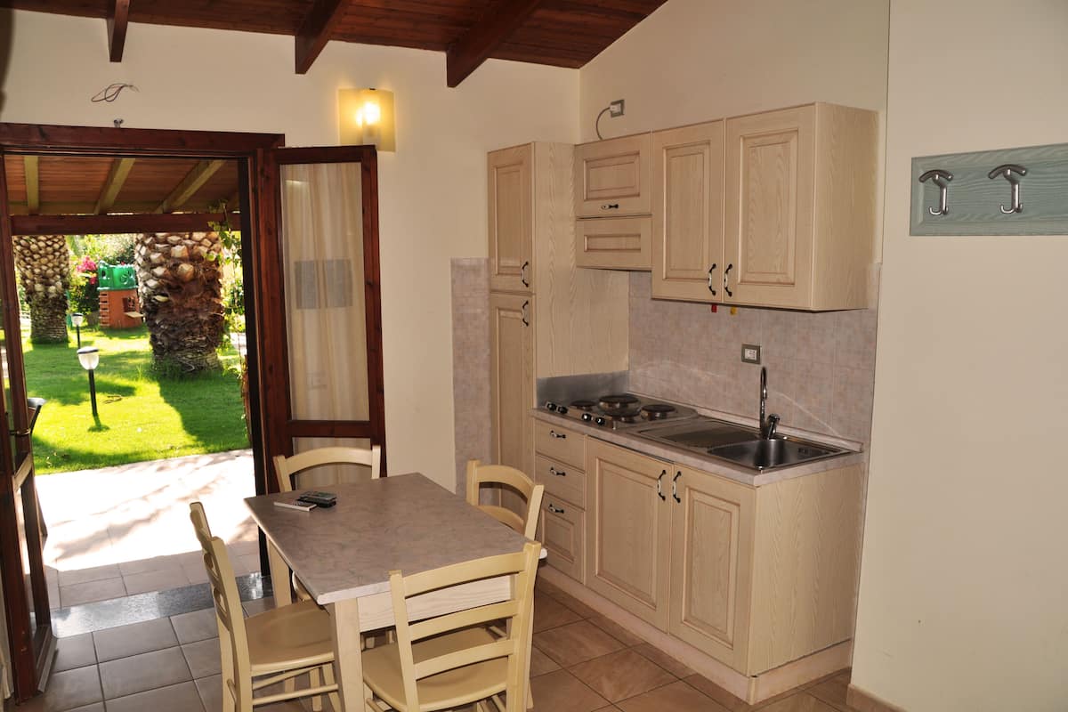 Fridge, stovetop, espresso maker