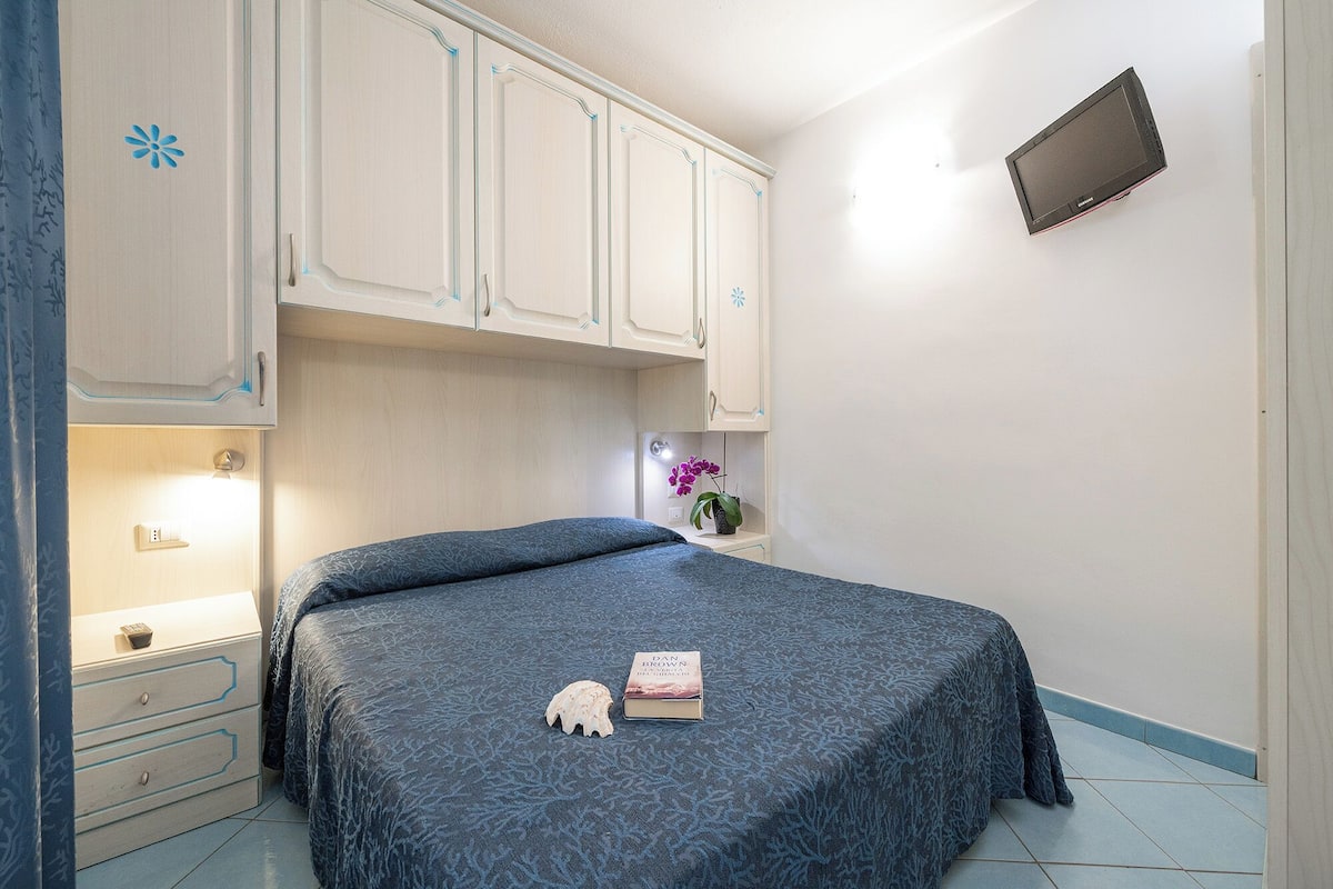 standard apartment, 1 bedroom | 1 bedroom, premium bedding, pillow-top beds, in-room safe