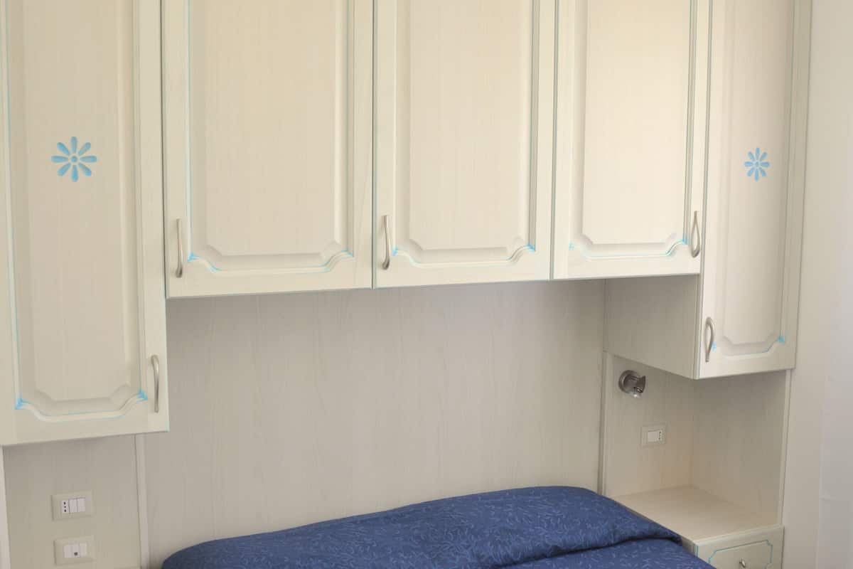 1 bedroom, premium bedding, pillow-top beds, in-room safe