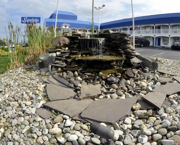 Exterior - Superlodge Atlantic City Absecon (Absecon)