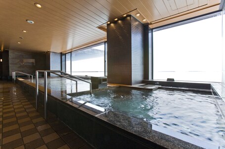 Hotel Monterey Kyoto - Image 19