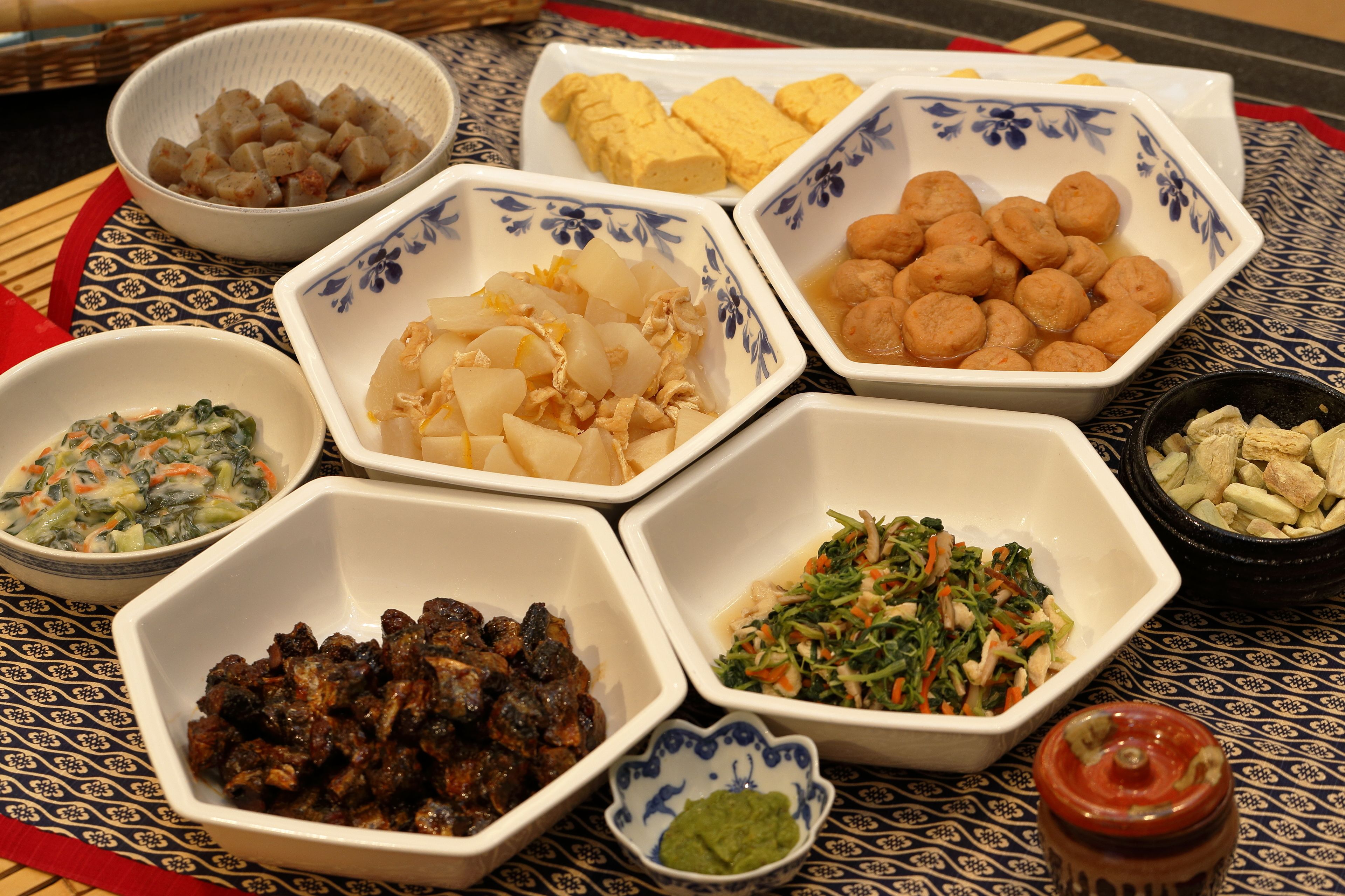 Desayuno buffet (JPY 4000 por persona) 