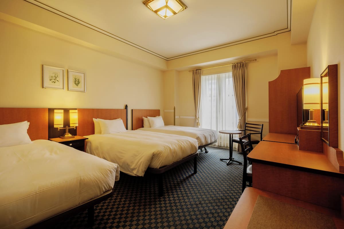 Top Floor Standard Triple Room, Non-Smoking