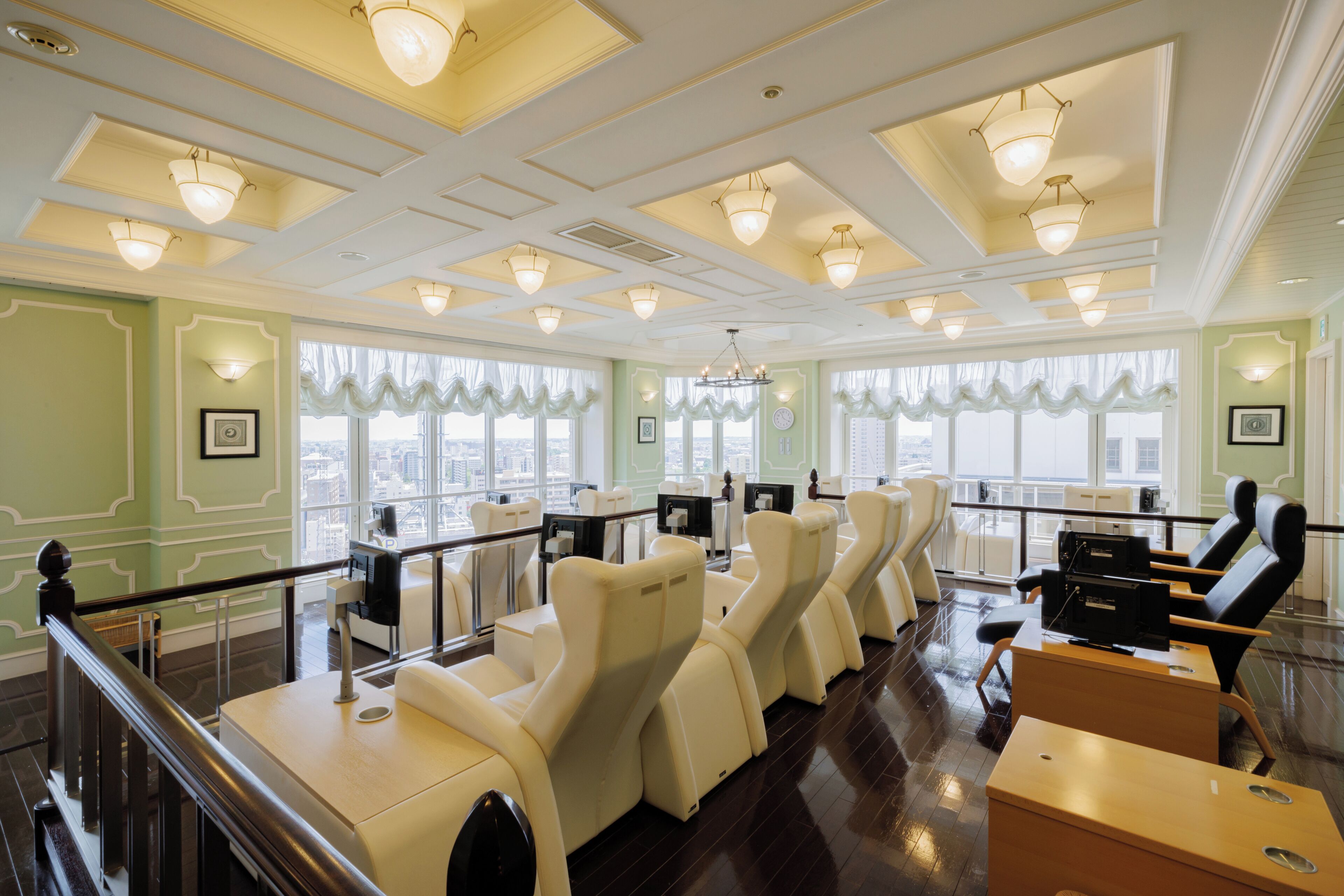 sauna, hot tub, hot springs/mineral springs