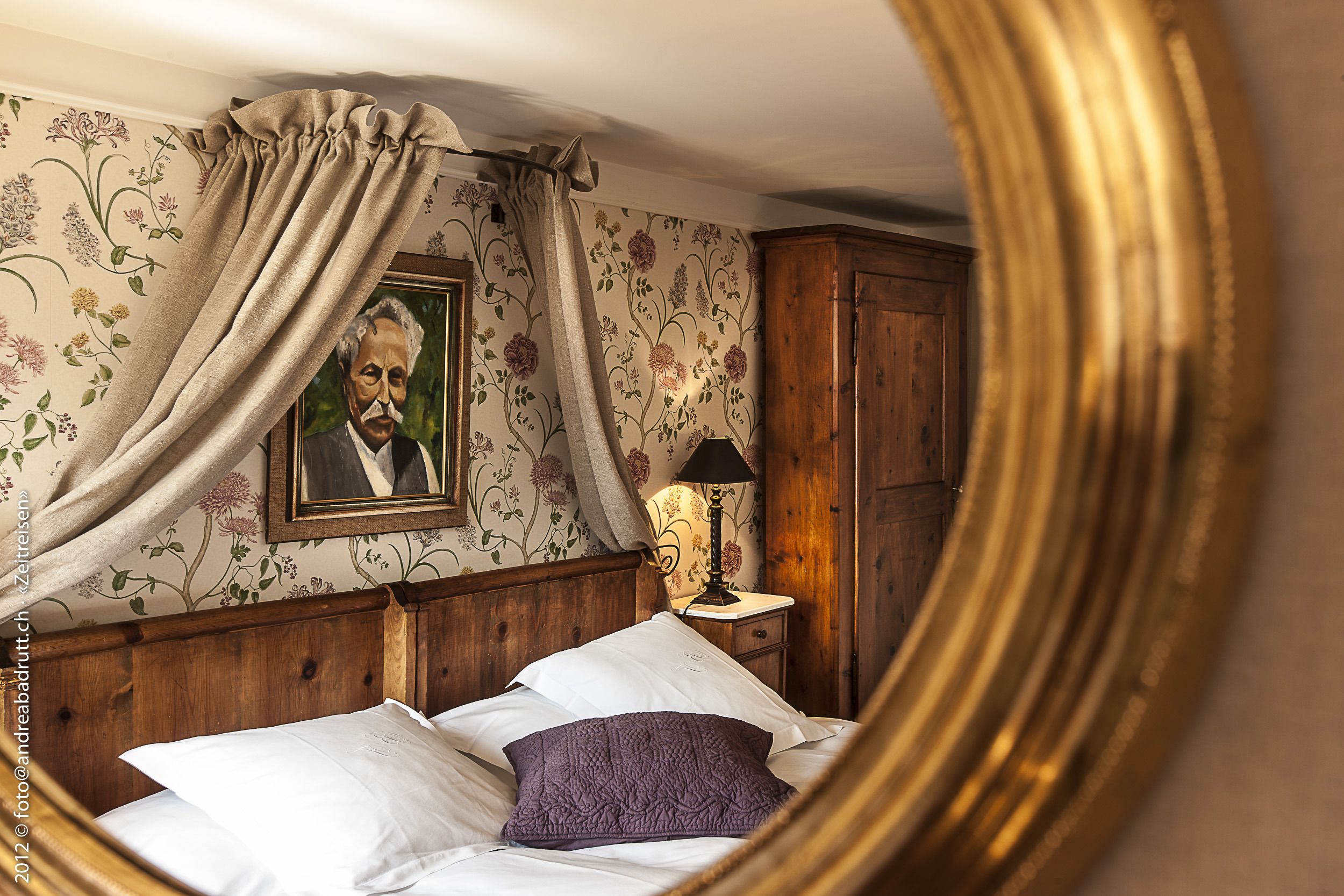 deluxe double or twin room, non smoking, mountain view | premium bedding, in-room safe, desk, soundproofing