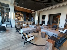 Sala de estar en el lobby