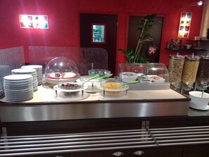 Daily continental breakfast for a fee