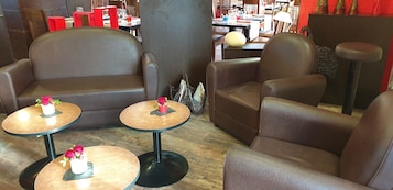 Lounge no saguão