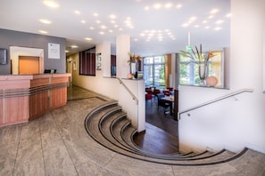 Reception - Holiday Inn - the niu, Blade Solingen by IHG (Solingen)
