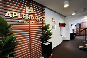Lobby - APLEND CITY Hotel Michalska (Bratislava)