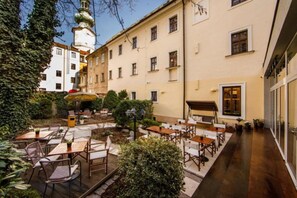 Property grounds - APLEND CITY Hotel Michalska (Bratislava)