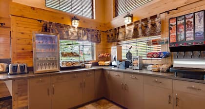 Best Western Plus Kelly Inn & Suites