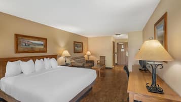 Business Room, 1 King Bed, Non Smoking, Refrigerator & Microwave | Pillow-top beds, desk, laptop workspace, blackout curtains