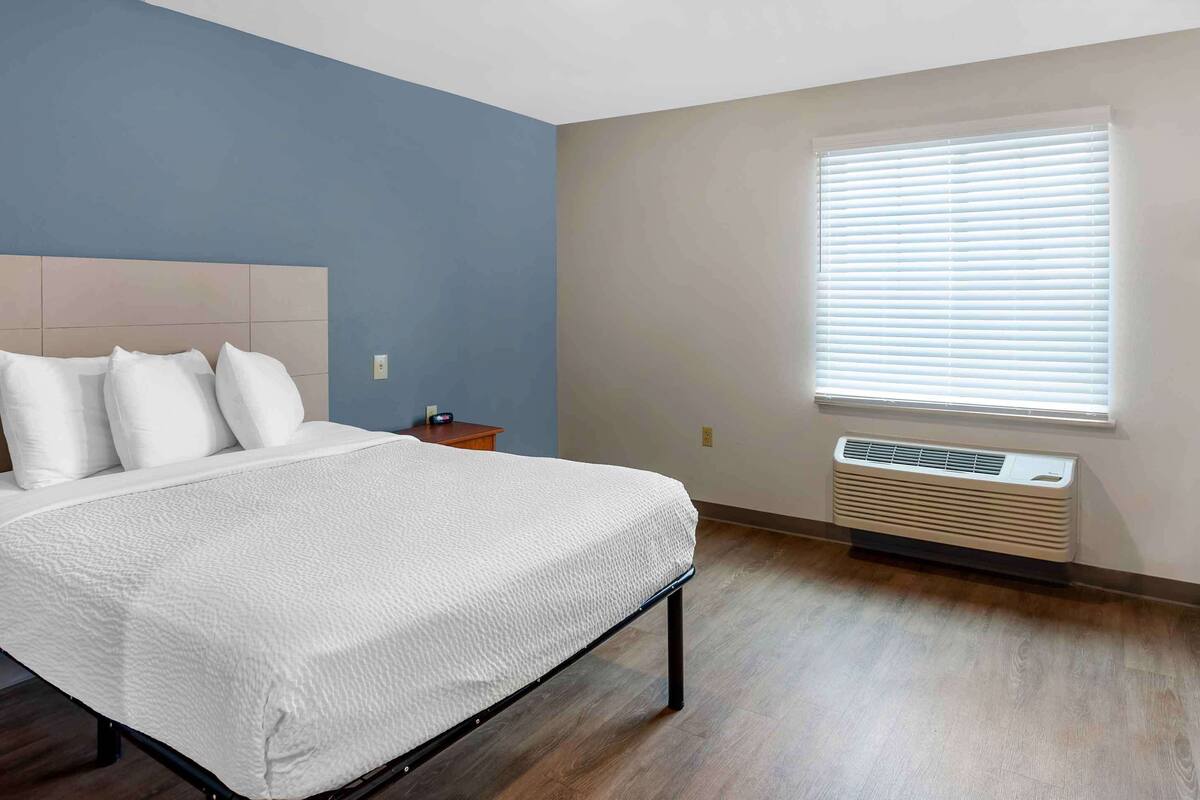 Standard Studio, Non Smoking, Refrigerator & Microwave