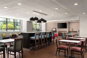 Lobby - Hampton Inn Spring Lake Fayetteville (Spring Lake)