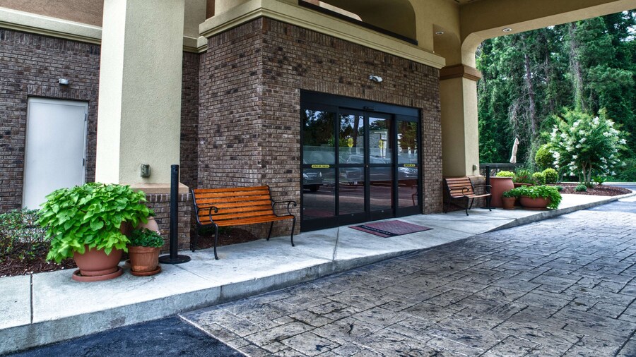 Hampton Inn Spring Lake Fayetteville