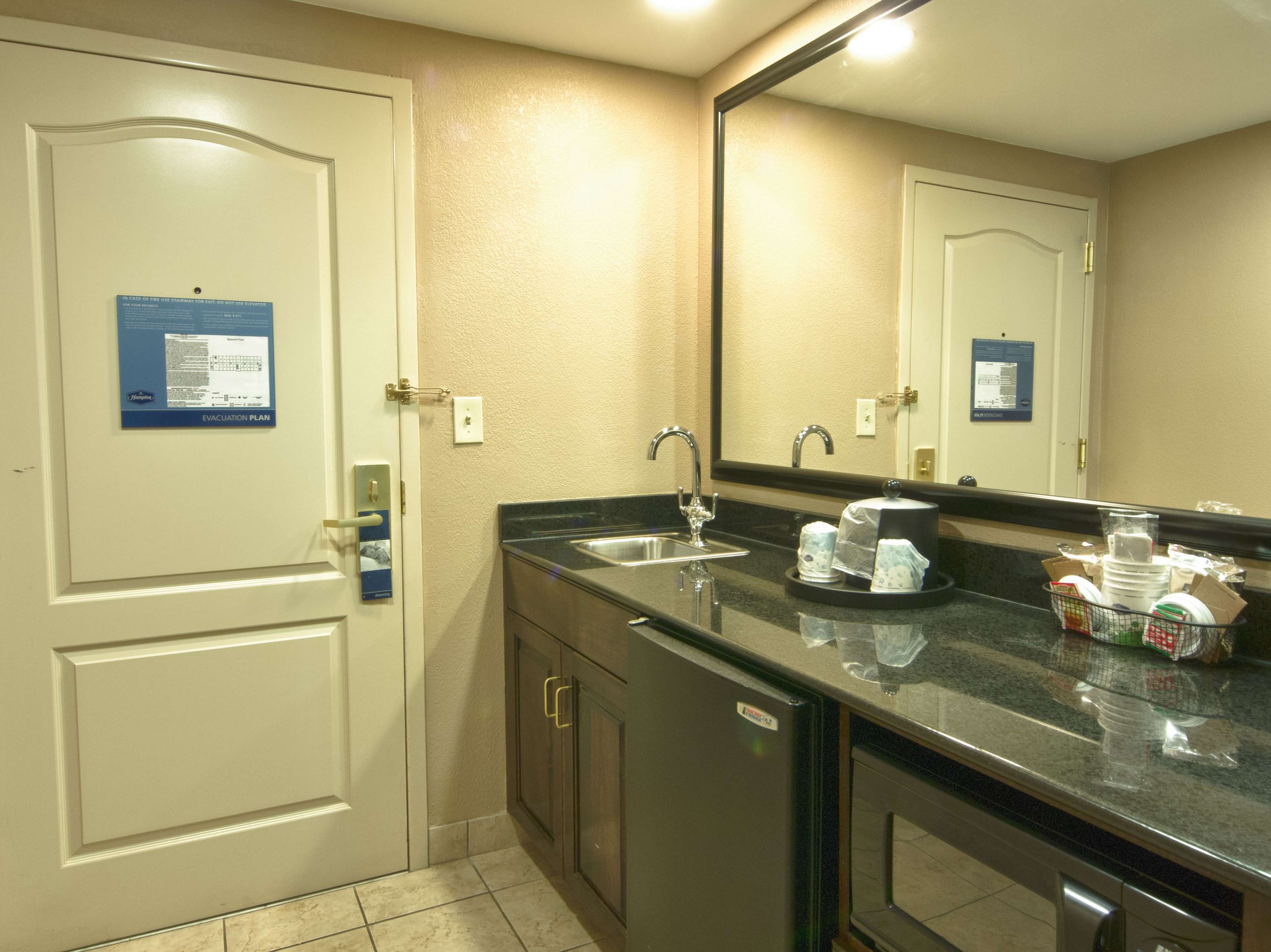 in-room safe, soundproofing, iron/ironing board, free cots/infant beds